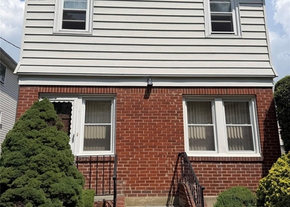 212 Orchard Street - Photo 1