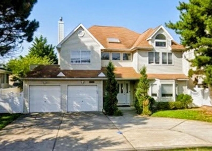 1948 Park Street - Photo 1