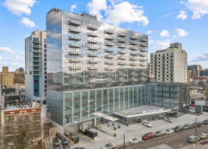 33-71 Prince St - Photo 1