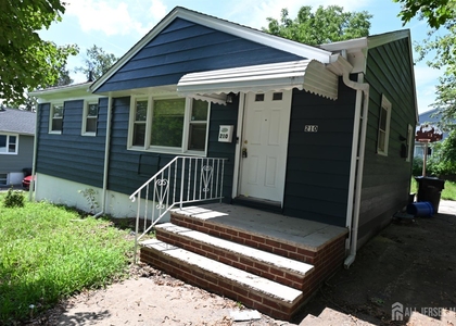 210 S 9th Avenue S - Photo 1