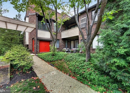 710 Mountainview Drive - Photo 1