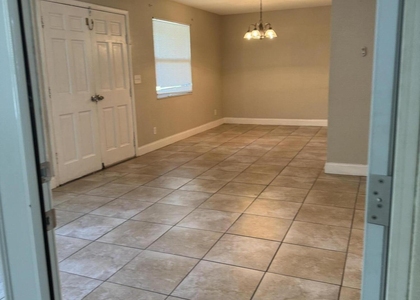 3923 Harbor View Drive - Photo 1
