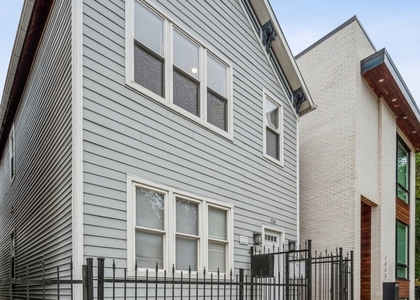 1700 S Jefferson Street - Photo 1