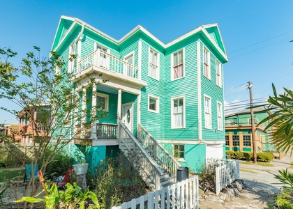 415 14th Street - Photo 1