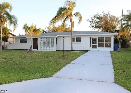 1322 Farmdale Street - Photo 1
