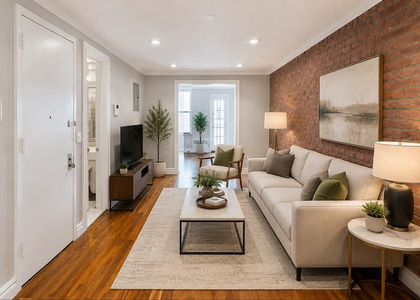 East 5 Street - Photo 1