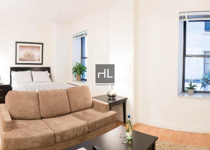 West 34th Street - Photo 1