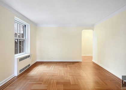 Jane St - Photo 1