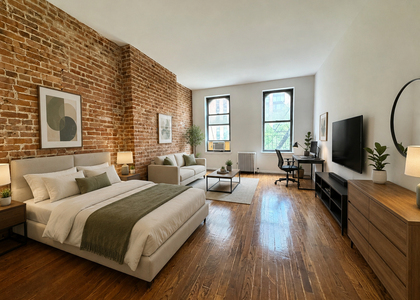 East 90th Street - Photo 1