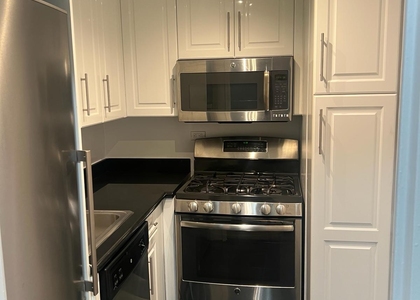 8th Avenue / W 52 St - Photo 1