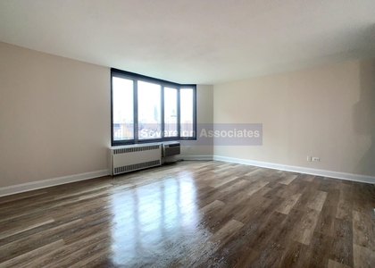3333 Broadway - Photo 1