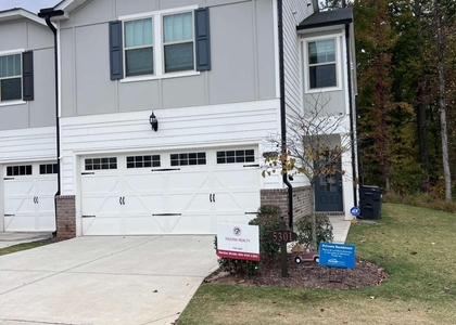 5301 Glade Park Drive - Photo 1