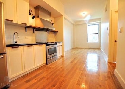 Myrtle Avenue - Photo 1