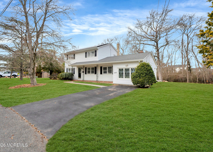 429 Lake Avenue - Photo 1