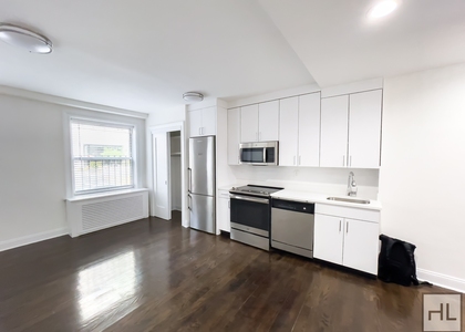 East 37 Street - Photo 1
