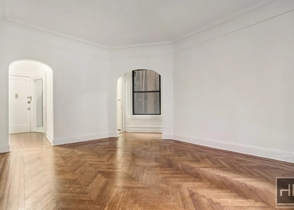 West 72 Street - Photo 1
