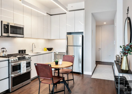 West 36th Street - Photo 1