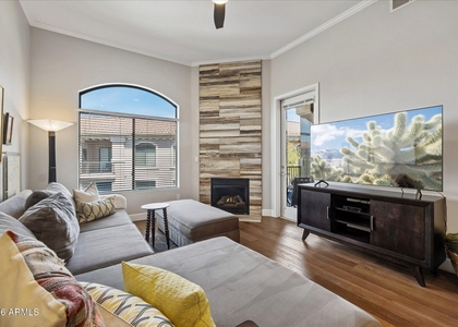 11640 N Tatum Boulevard - Photo 1