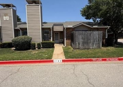 2105 Maplewood Trail - Photo 1