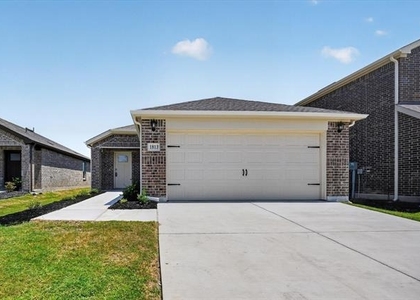 1813 Potomac Lane - Photo 1