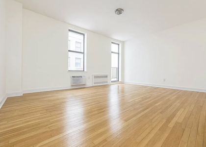 East 12th Street - Photo 1
