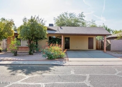 215 N Kachina -- - Photo 1