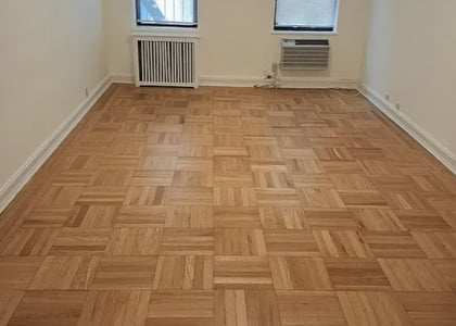  East 46th Street - Photo 1