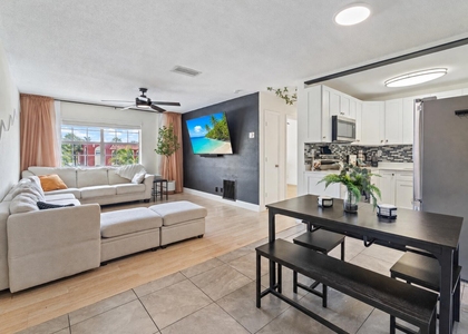 299 Sw 7th Street - Photo 1