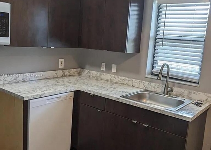 617 Ixoria Avenue - Photo 1