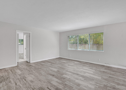 115 Sw 1st Avenue - Photo 1
