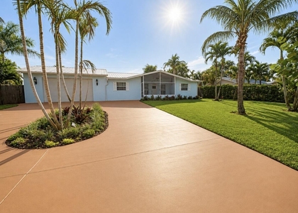 4245 Ne Sunset Drive - Photo 1
