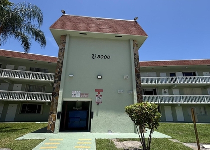 3000 Springdale Boulevard - Photo 1