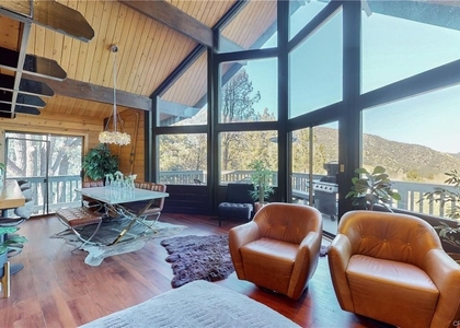 2461 Tyndall - Photo 1