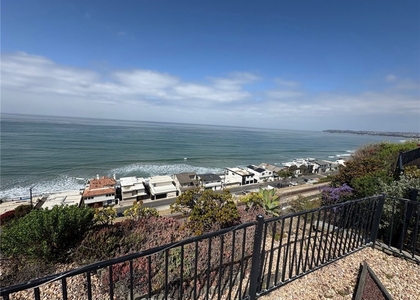 3005 La Ventana - Photo 1
