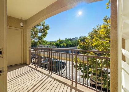 22681 Oakgrove - Photo 1
