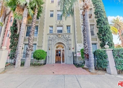 5640 Franklin Avenue - Photo 1