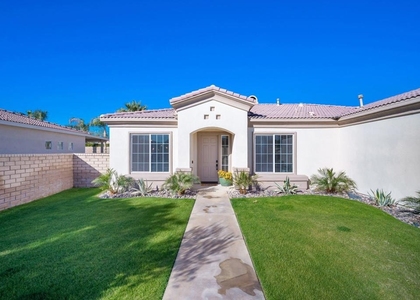 43569 Parkway Esplanade E - Photo 1
