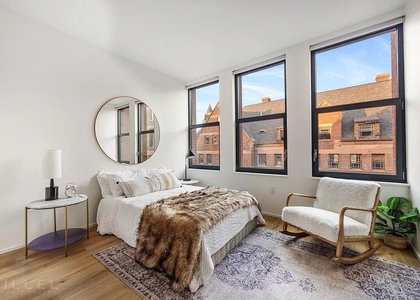 Sterling Place - Photo 1
