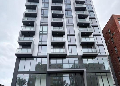 134-11 Franklin Avenue - Photo 1