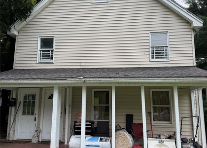 247 Sprague Avenue - Photo 1