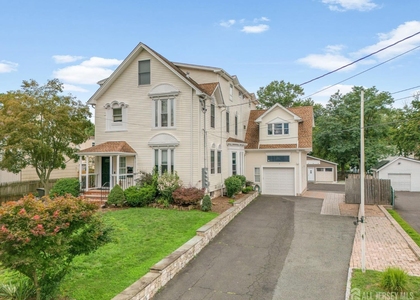 262 Prospect Avenue - Photo 1