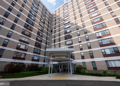 4600 Duke Street - Photo 1