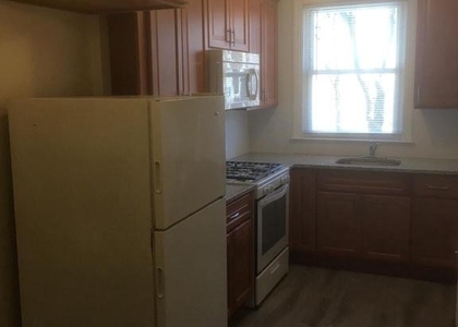 883 Windermere Avenue - Photo 1