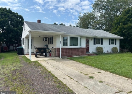 551 French Street - Photo 1