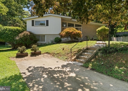5801 Stuart Avenue - Photo 1