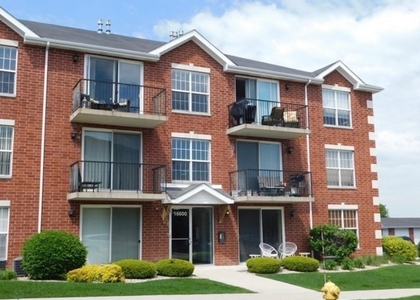 16600 Liberty Circle - Photo 1