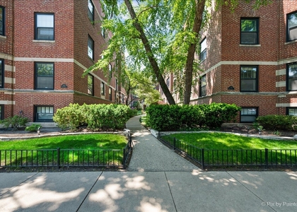 726 Hinman Avenue - Photo 1