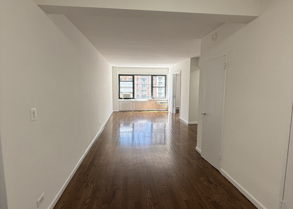 157 East 57th Street - Photo 1