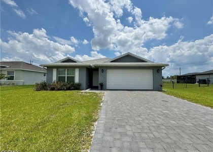 1424 Nw 4th Street - Photo 1
