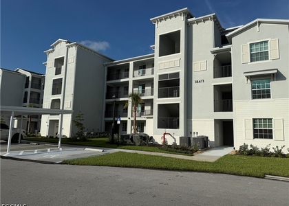 18411 Copperhead Court N - Photo 1